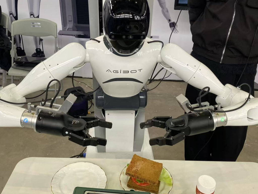 AGIBOT is making sandwiches